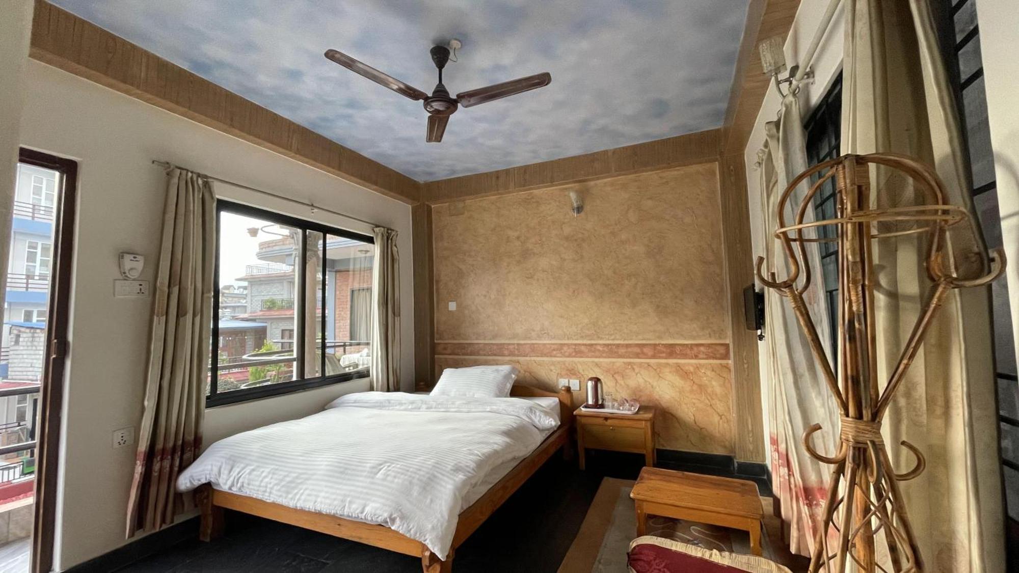 פוקהרה Hotel Hakoniwa מראה חיצוני תמונה