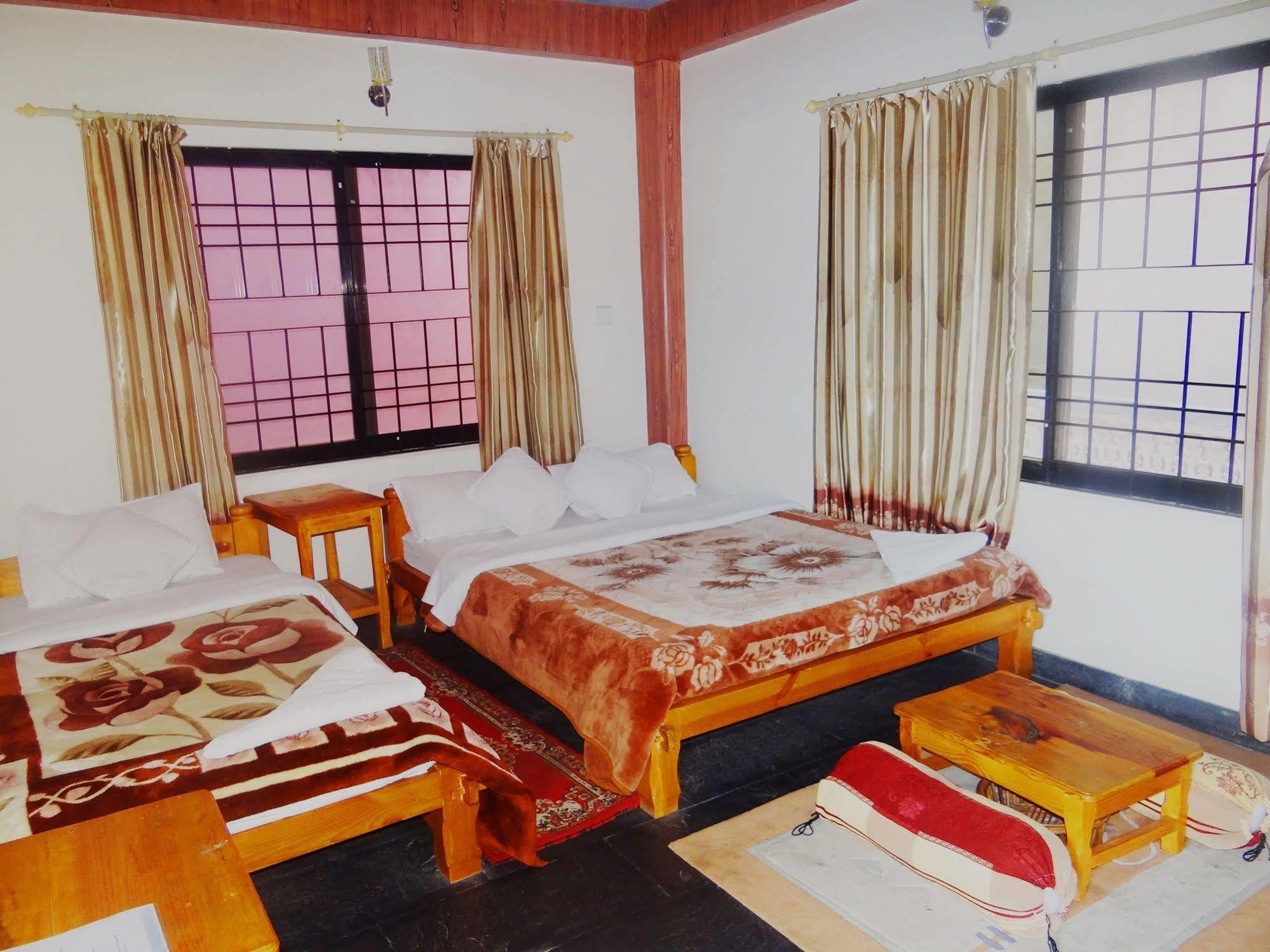 פוקהרה Hotel Hakoniwa מראה חיצוני תמונה