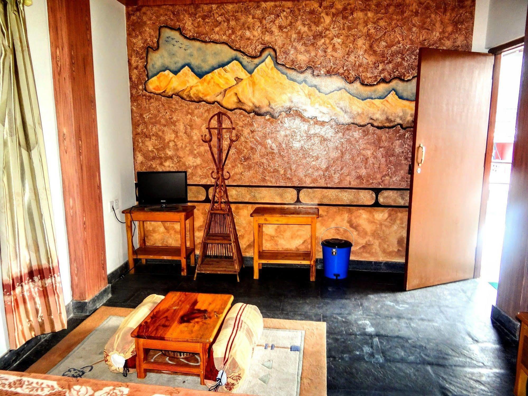 פוקהרה Hotel Hakoniwa מראה חיצוני תמונה